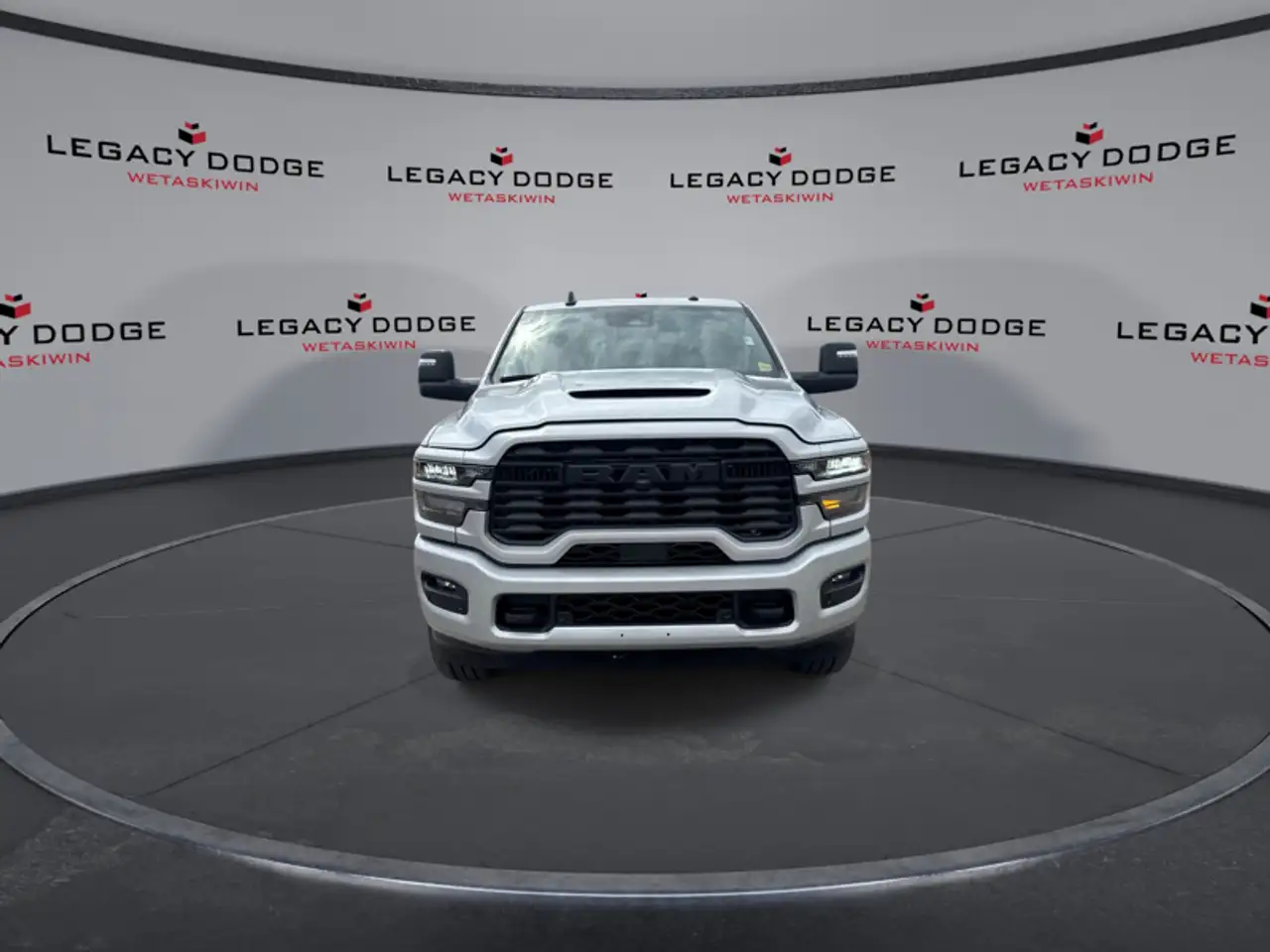 RAM 2500 снимка RAM 2500