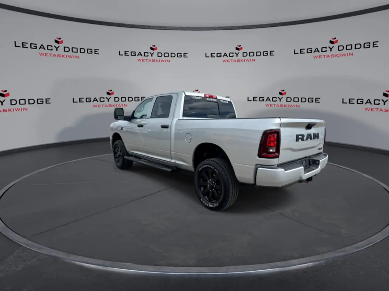 RAM 2500 снимка RAM 2500
