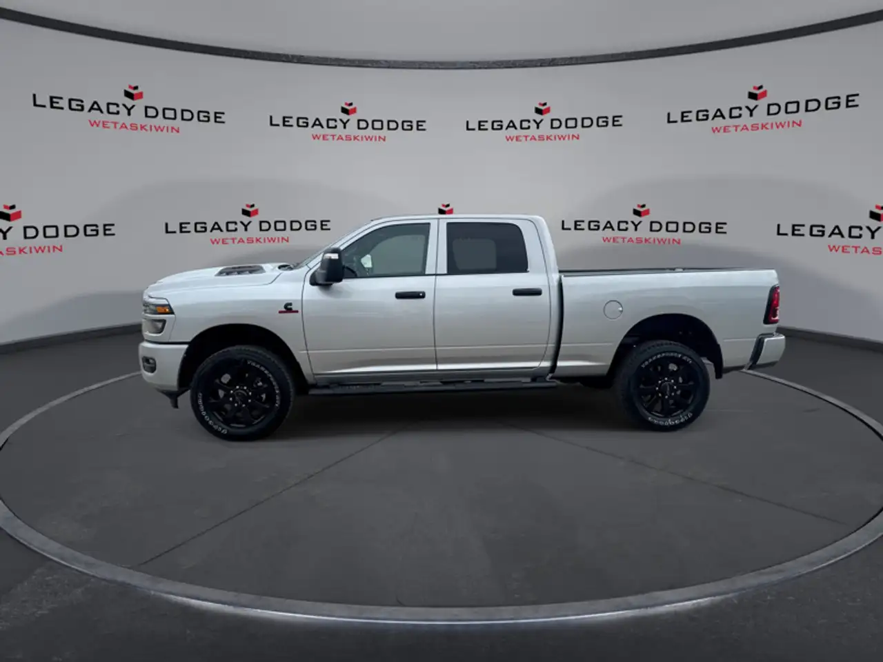 RAM 2500 снимка RAM 2500