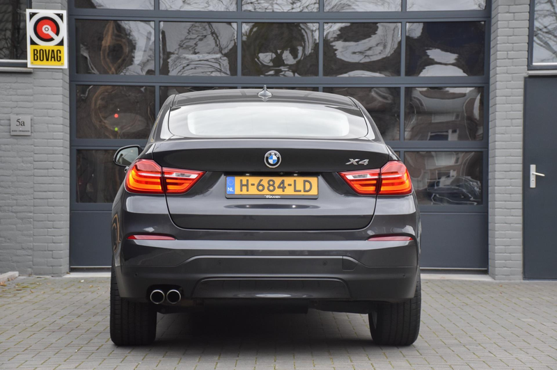 BMW X4 XDrive35i High Executive 6 cilinder, Head-up — photo 18