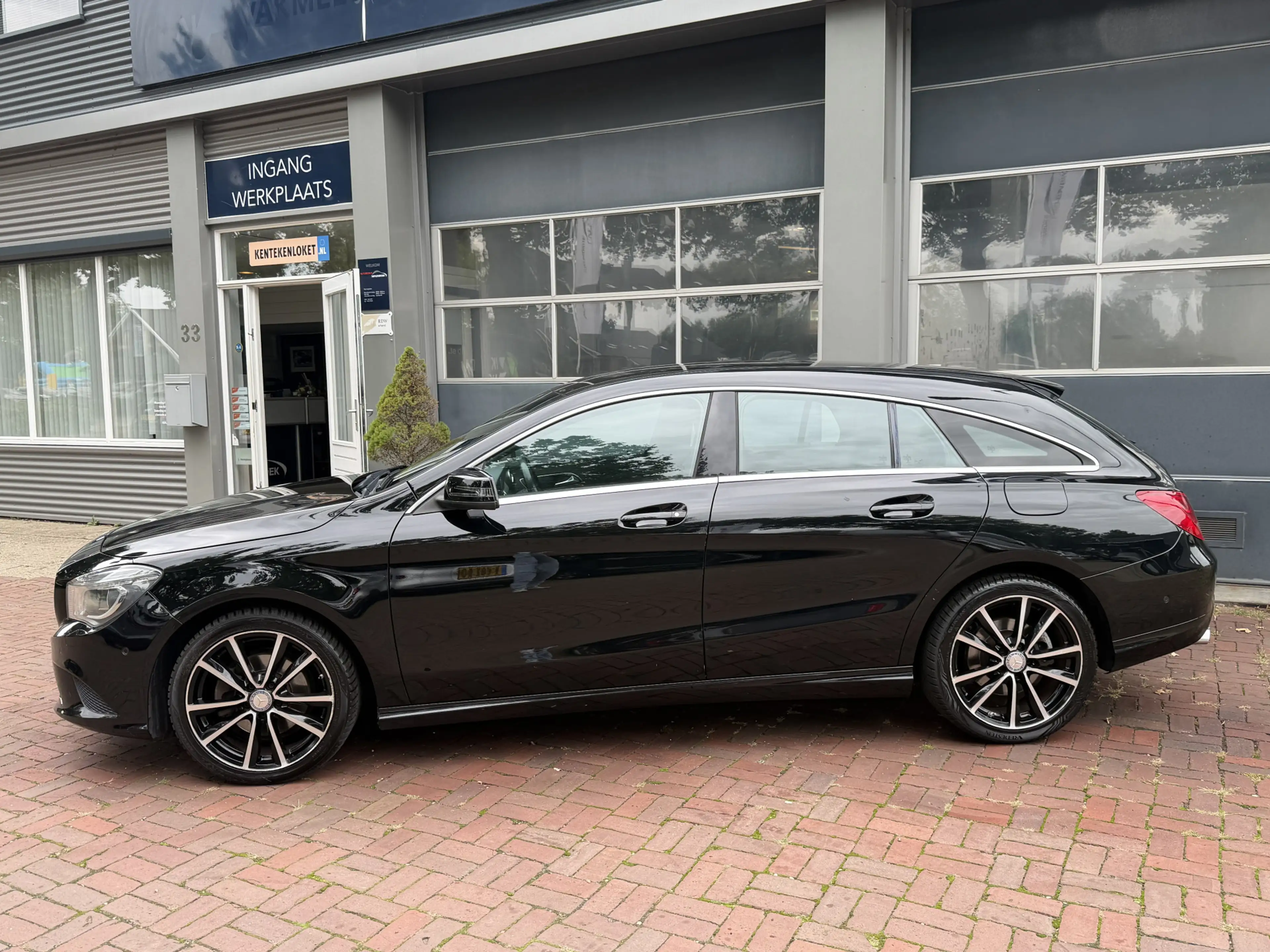 Mercedes-Benz CLA 180 Shooting Brake Bj 2015 km 136.000 Navi,Cruise,Pdc — photo 3