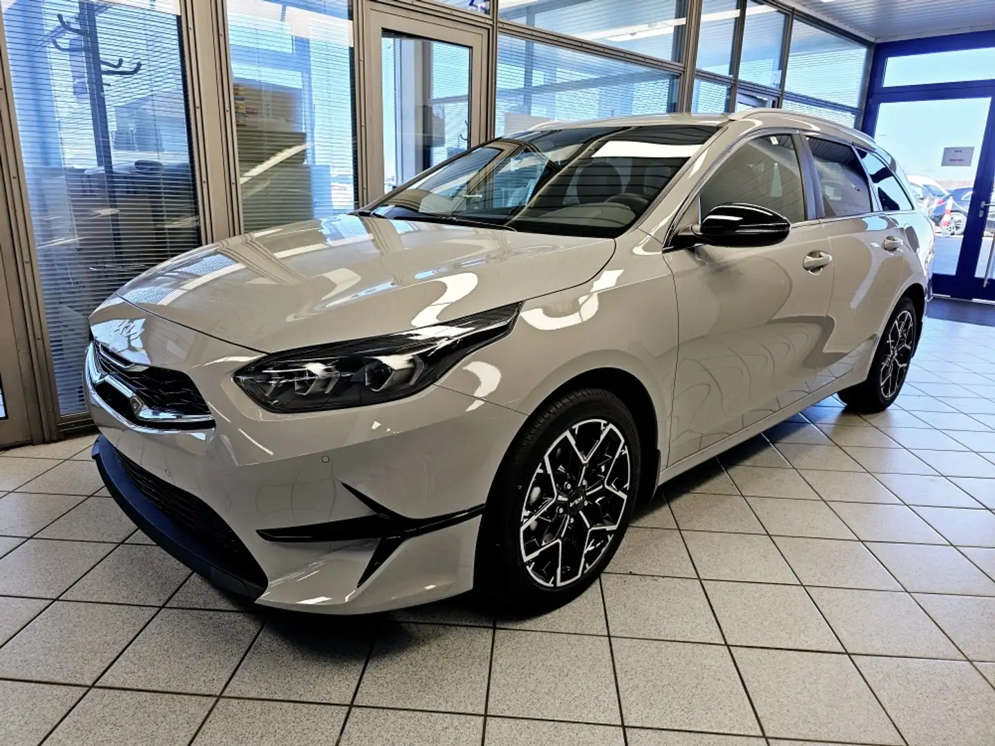 Kia Ceed SW / cee'd SW Navi,Voll-LED,Klimaaut,Kamera Grau - 2