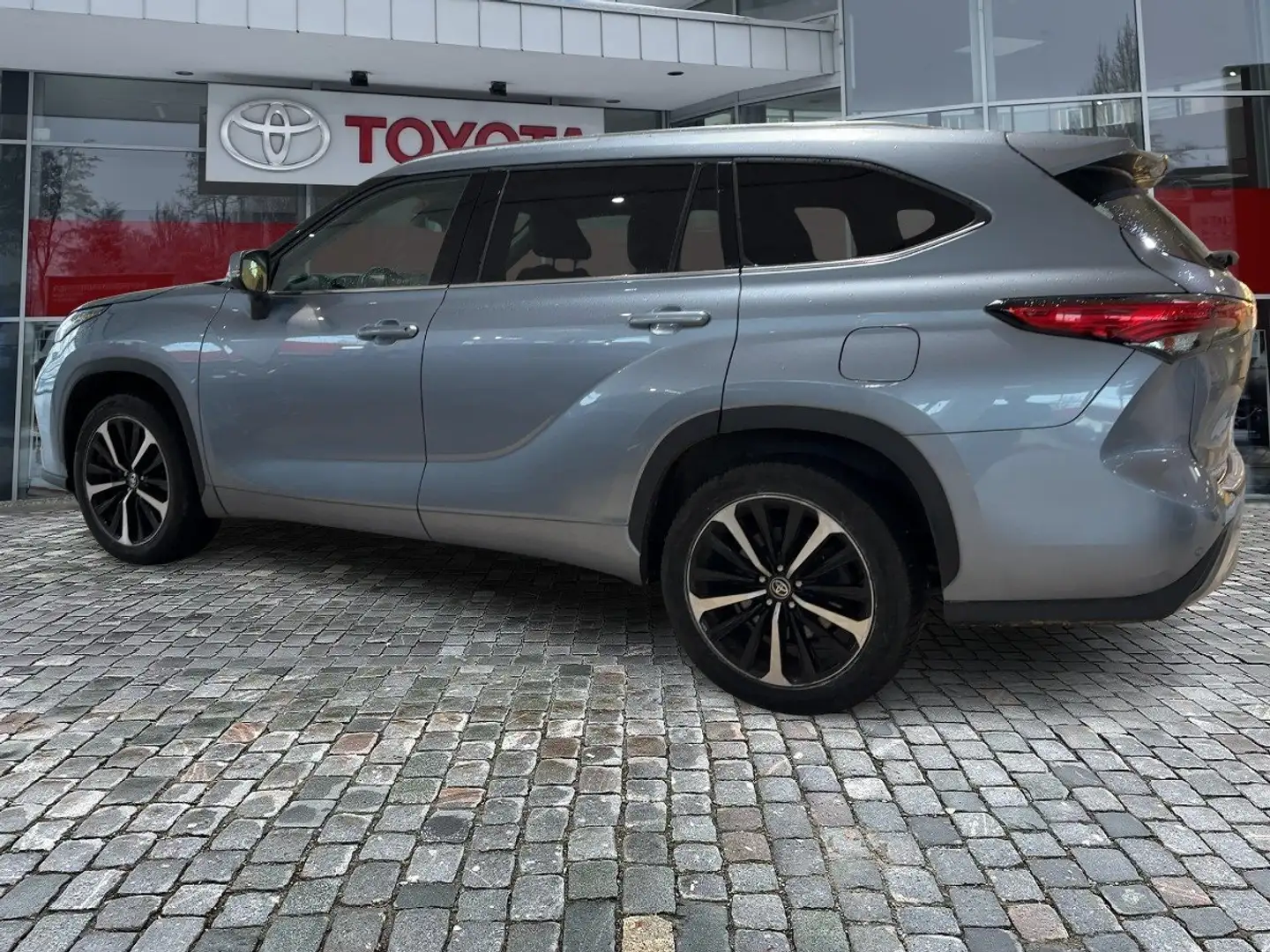Toyota Highlander 2.5 Luxury Top gebrauchter SUV - 2