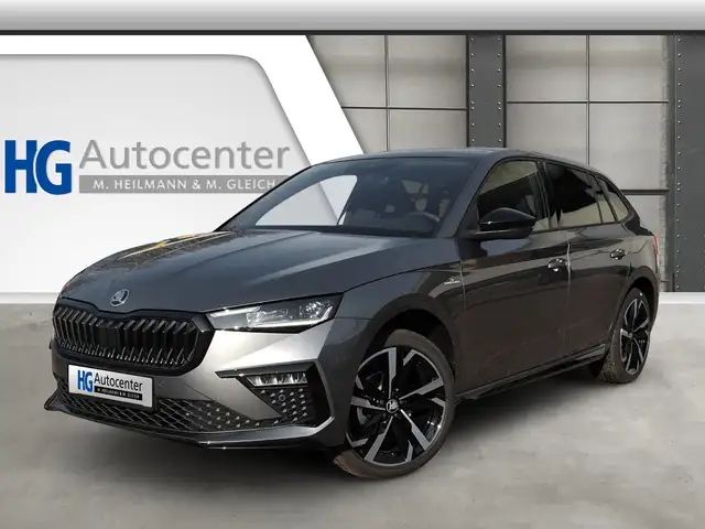 Skoda Scala 1.5TSI Monte Carlo 18" AHK ACC Side Matrix
