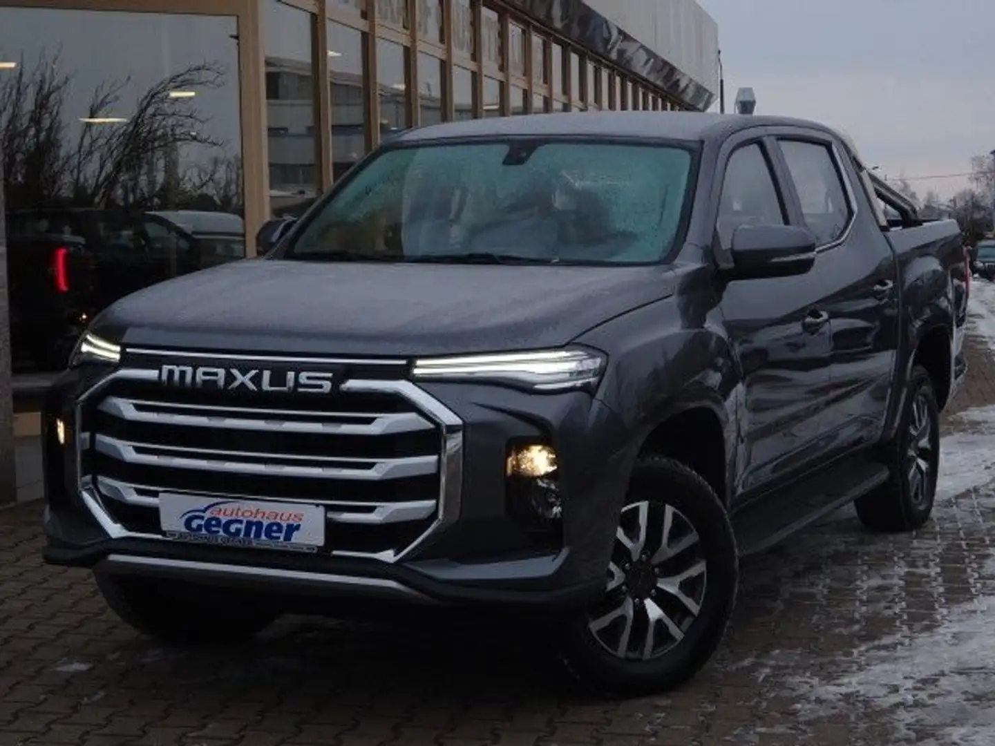 Maxus T90 EV 177PS Elite Leder Kamera SHZ Grau - 2