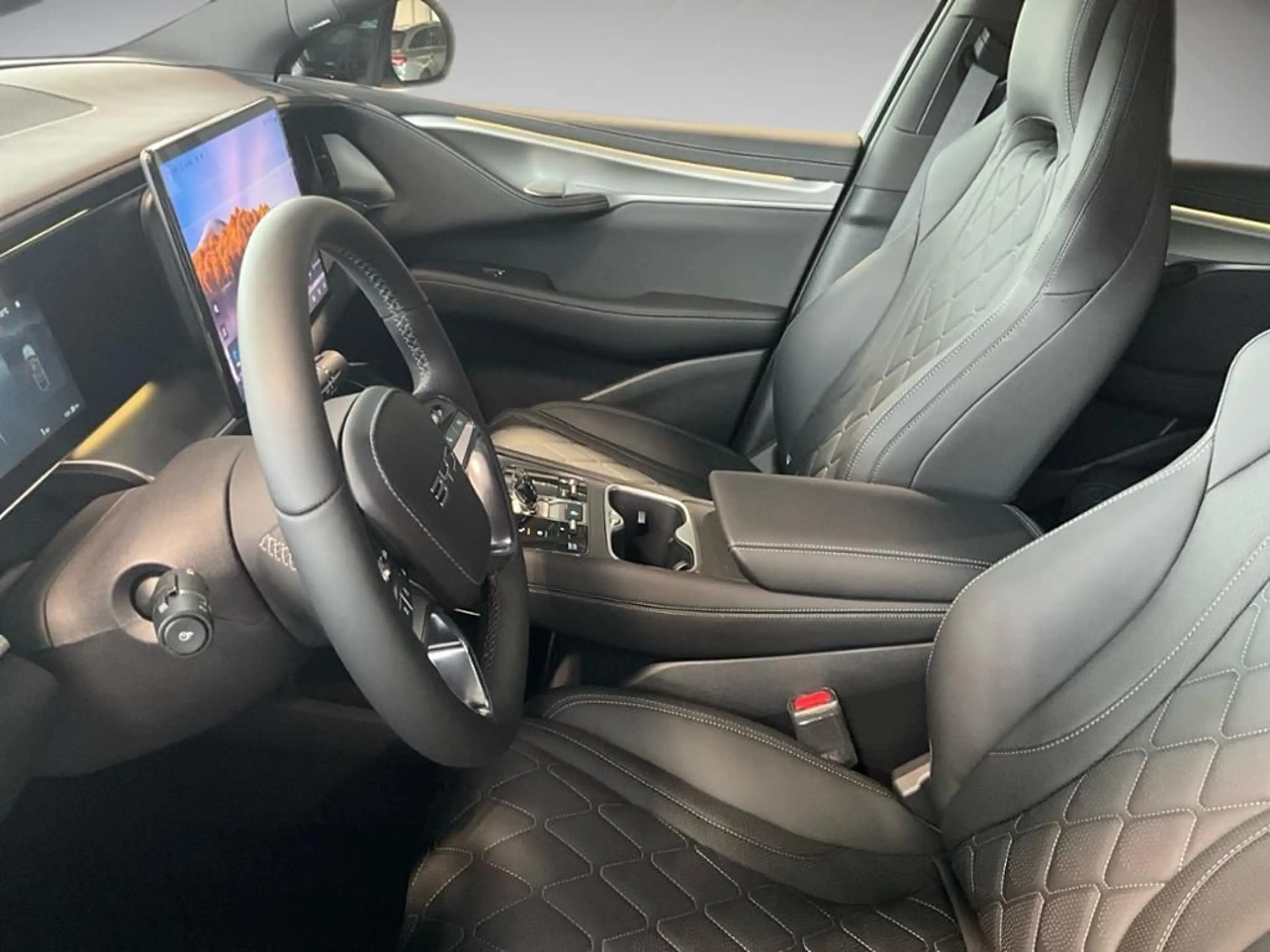 BYD Sealion 7 Design AWD 360 4xSHZ AUT Bel.Sitz PDC — photo 10