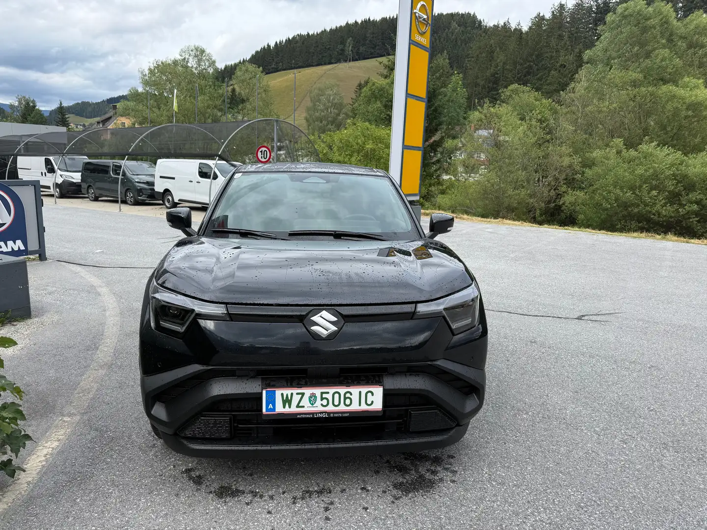 Suzuki Vitara eVitara 61kWh GL+ Allgrip-e Shine Schwarz - 2