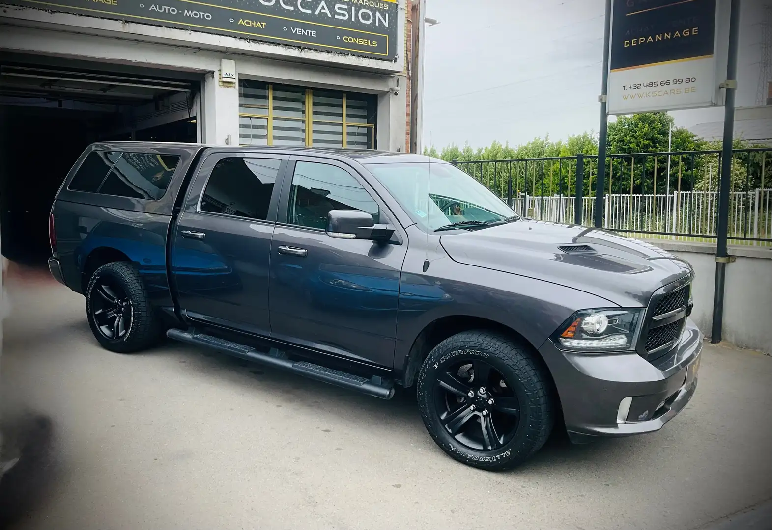 RAM 1500 RAM SPORT !!! OFFRE DU MOMENT !!! Gris - 2
