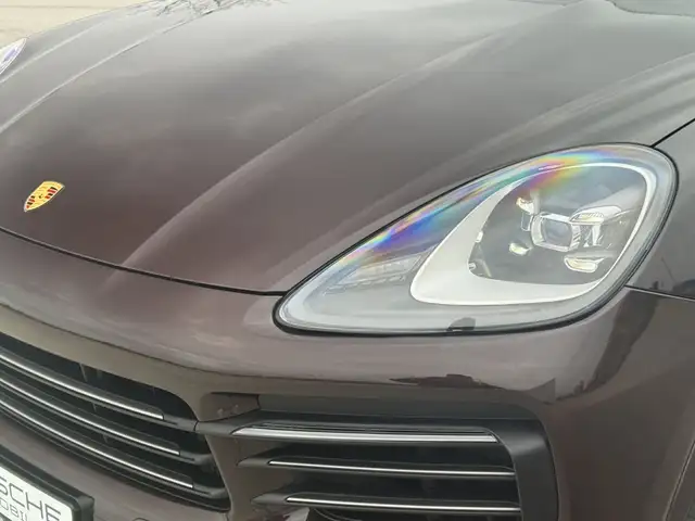 Porsche Cayenne view 15