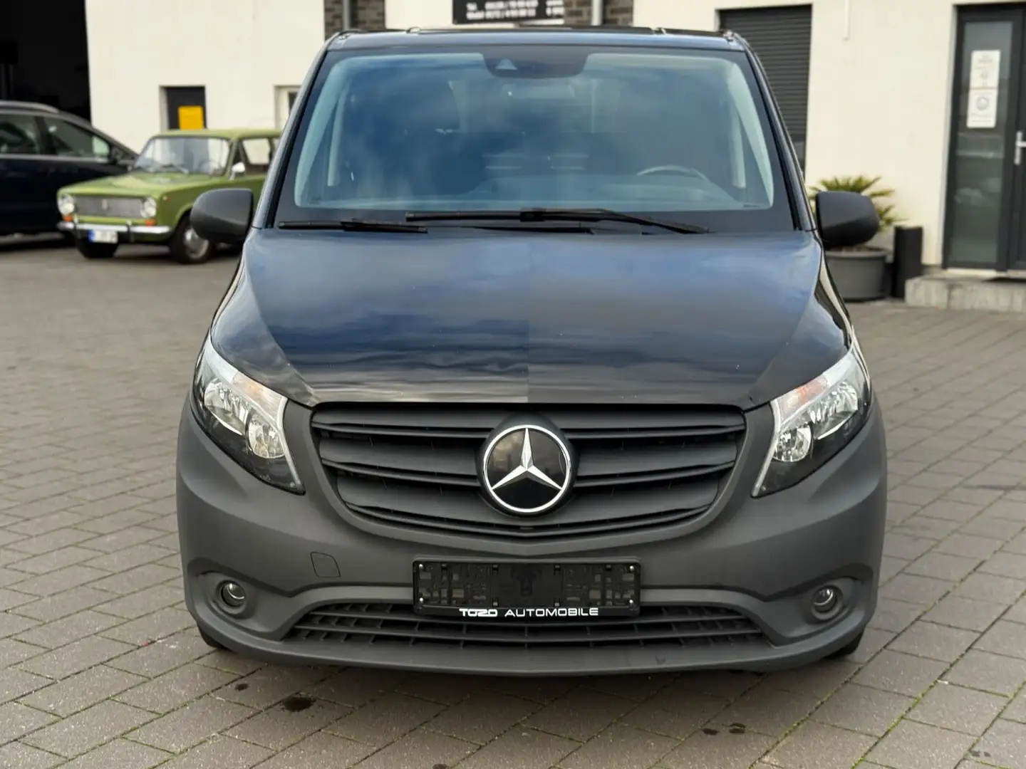 Mercedes-Benz Vito Kasten 116CDI PRO kompakt*NAVI*KAMERA*STHZ* Noir - 2