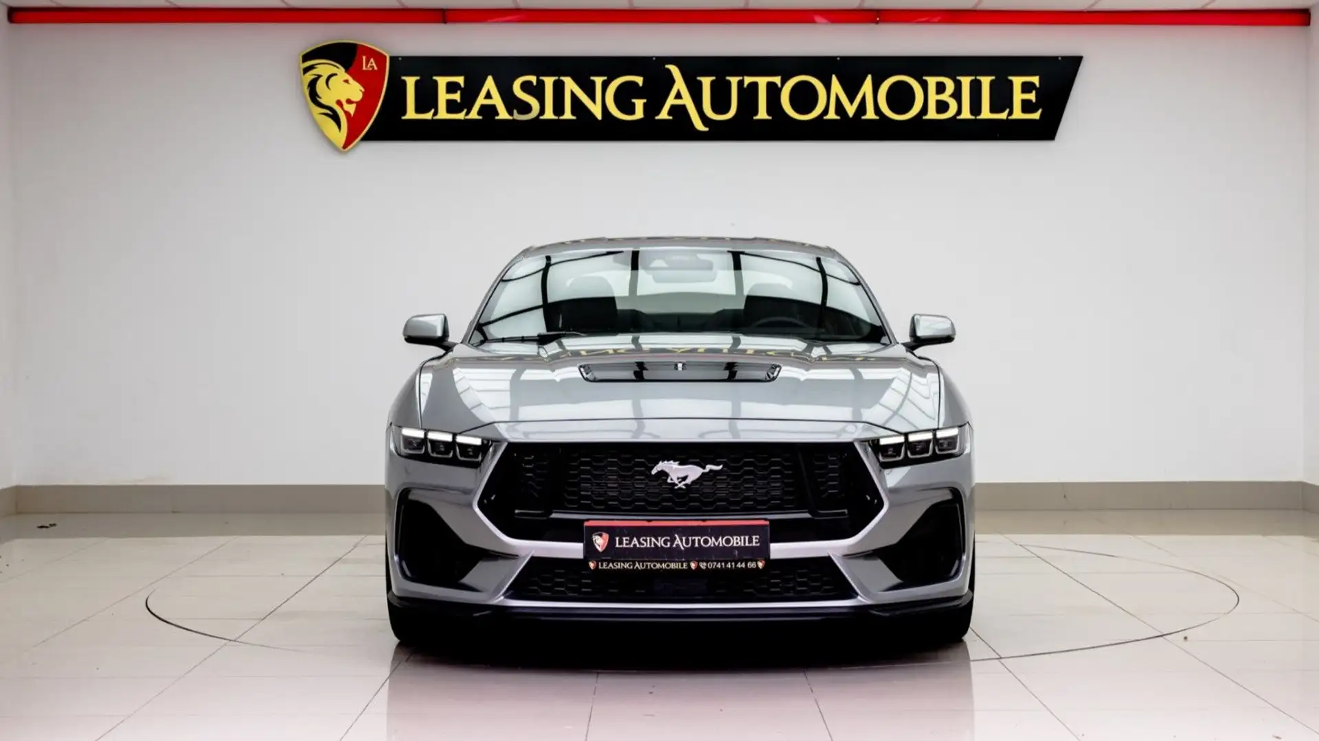 Ford Mustang GT Performance V8 Fastback LED Facelift Grijs - 2