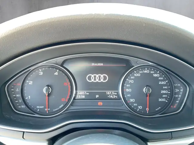 Audi A4 view 12