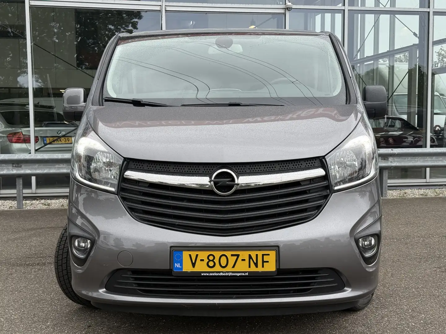 Opel Vivaro 1.6 CDTI L2H1 Sport EcoFlex | NL-auto | Navi | Cam Grijs - 2