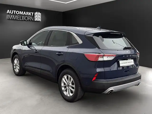 Ford Kuga view 4