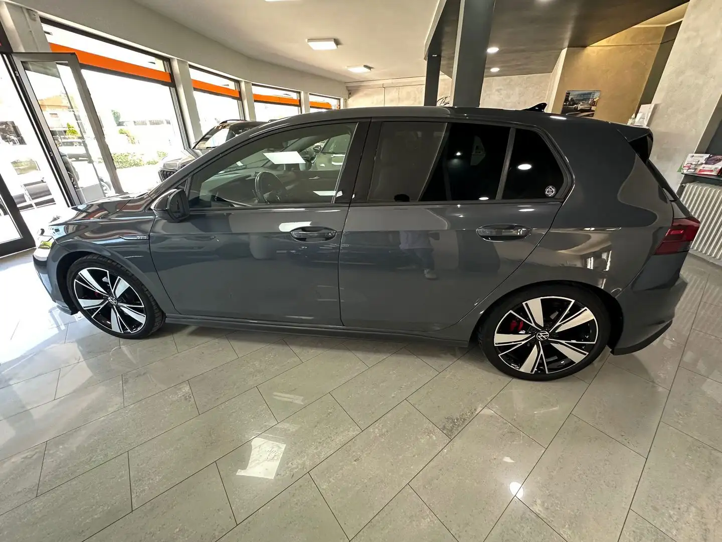 Volkswagen Golf GTD DSG Grigio - 2