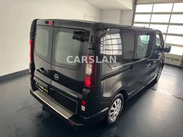 Opel Vivaro view 15
