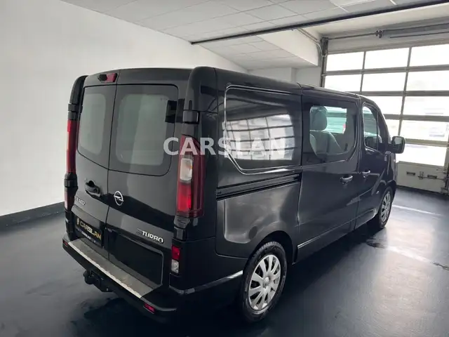 Opel Vivaro view 12