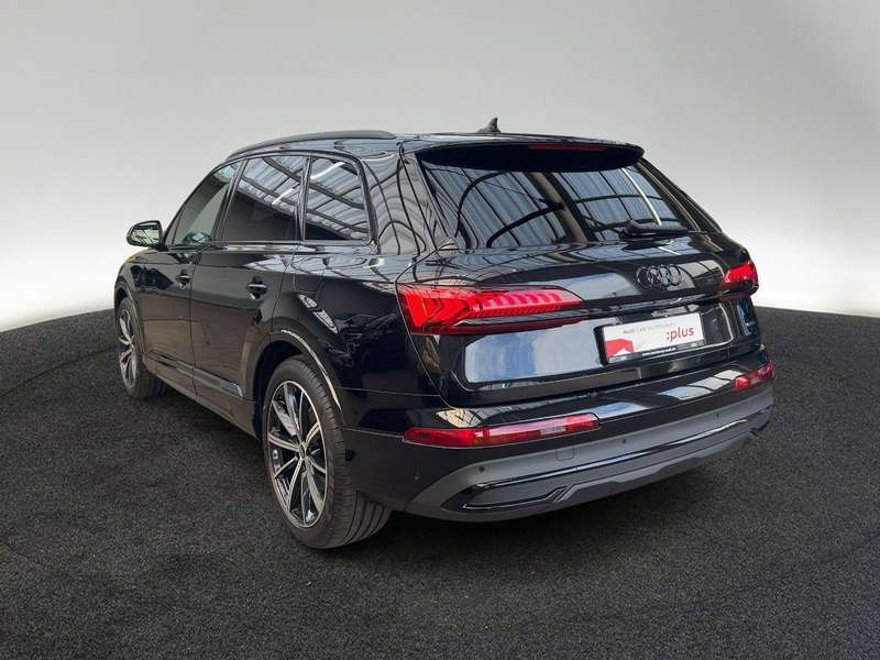 Audi Q7 55 TFSI e quattro tiptronic S line Pano Luftf — photo 3