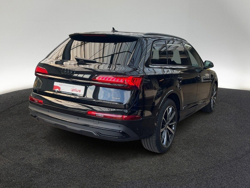Audi Q7 55 TFSI e quattro tiptronic S line Pano Luftf — photo 5