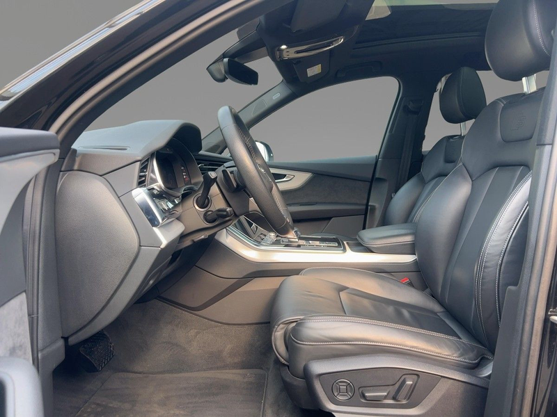Audi Q7 55 TFSI e quattro tiptronic S line Pano Luftf — photo 8
