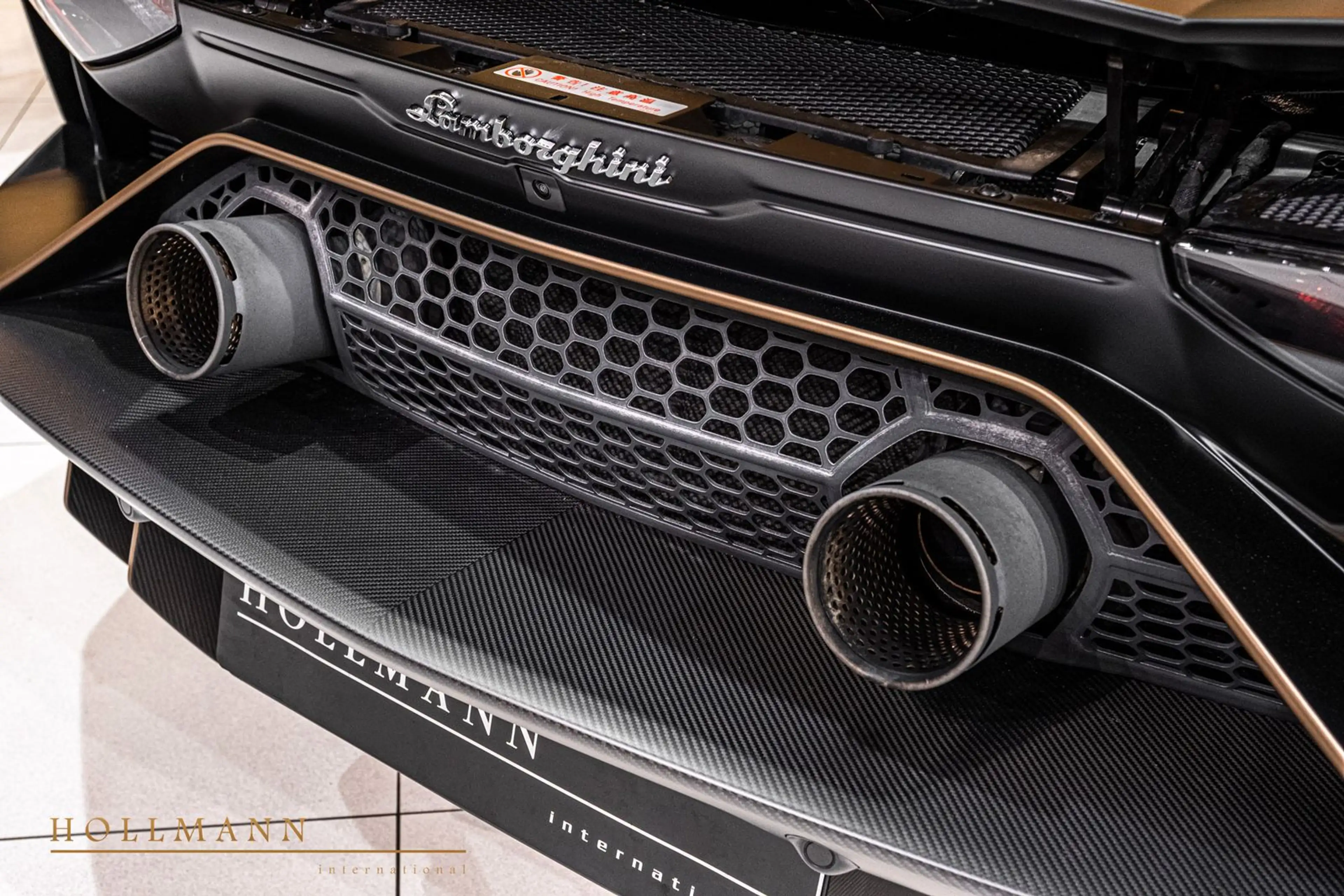 Lamborghini Aventador LP 780-4 ULTIMAE ROADSTER+CARBON FIBER — photo 14