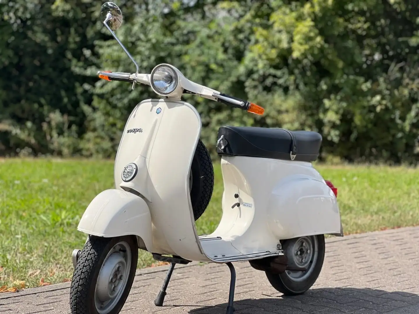 Vespa 50 S Bianco - 2