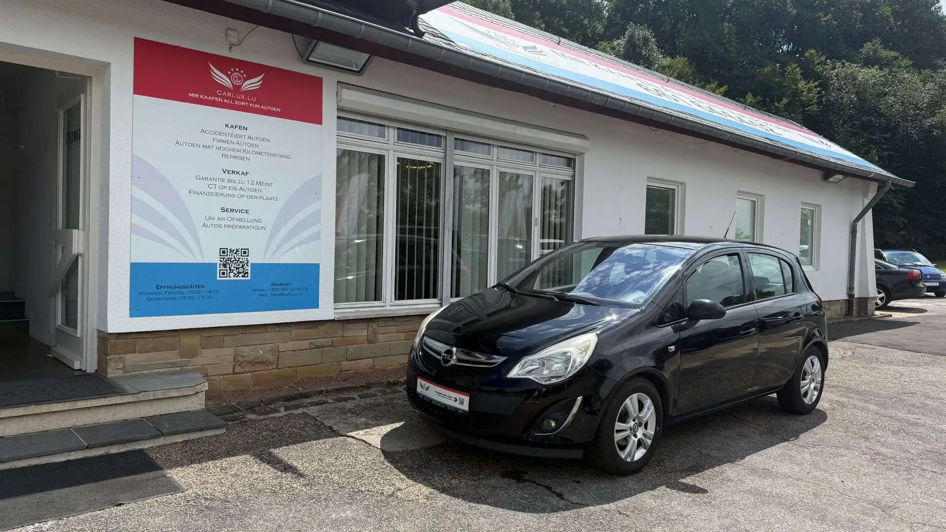 Opel Corsa Satellite Zwart - 1