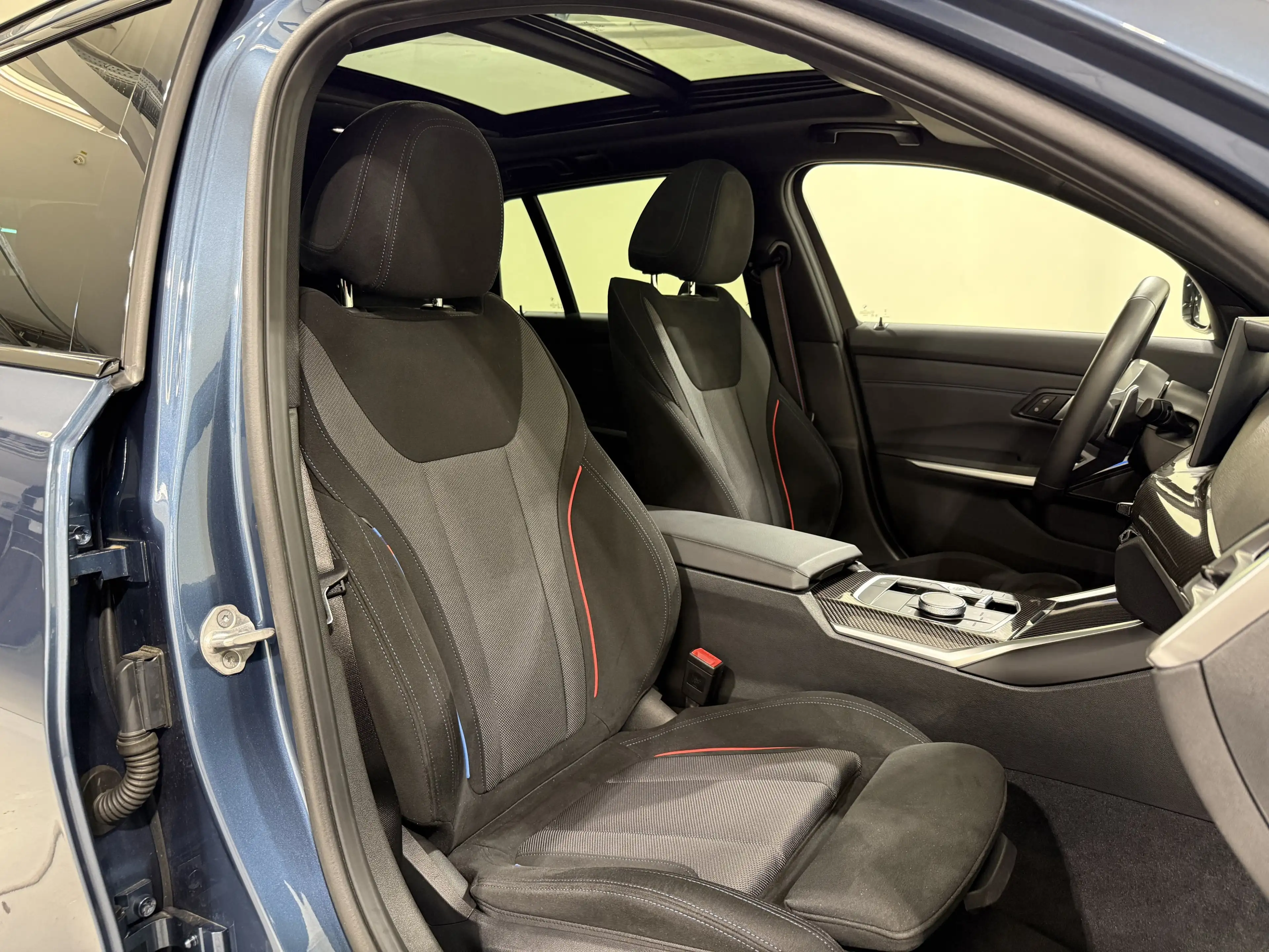 BMW 340 M340d xDrive Touring Pro Standhzg AHK ACC 360 HK — photo 15