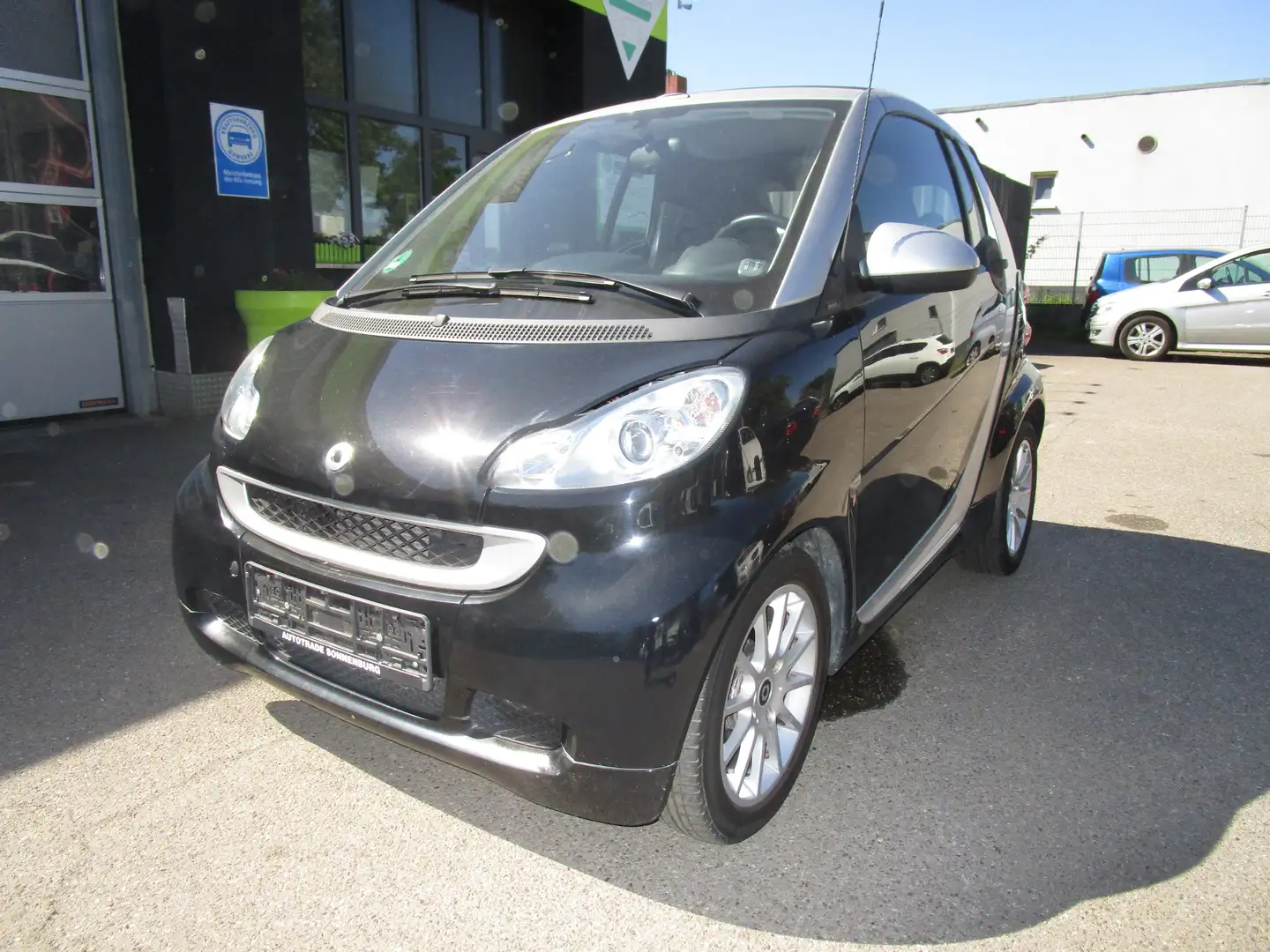 smart forTwo MHD 52kW/ Cabrio/ Klimautom./ ALU/ TÜV neu Schwarz - 1
