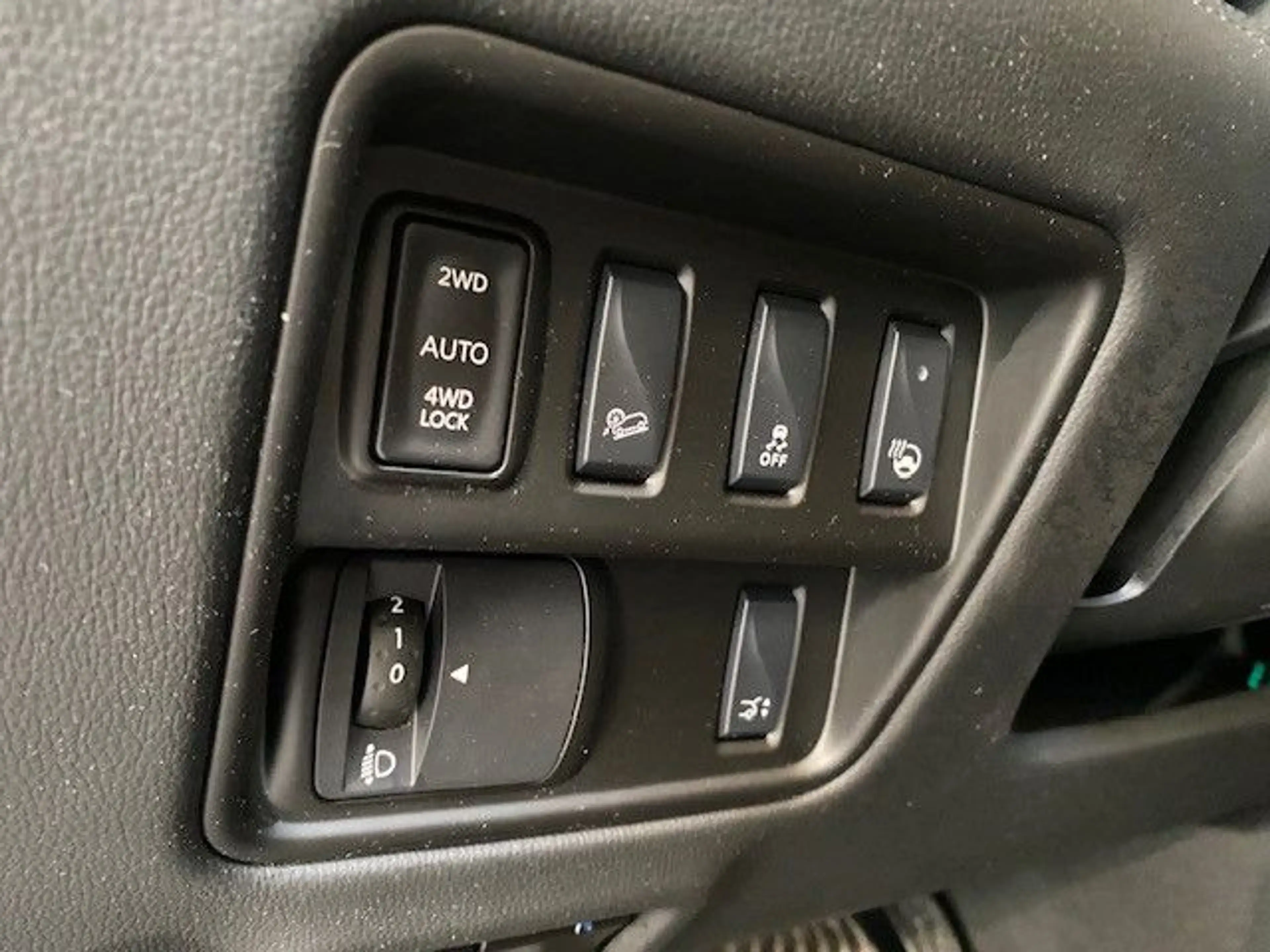 Renault Koleos Intens 2.0 Blue dCi 185 FAP 4x4 — photo 13