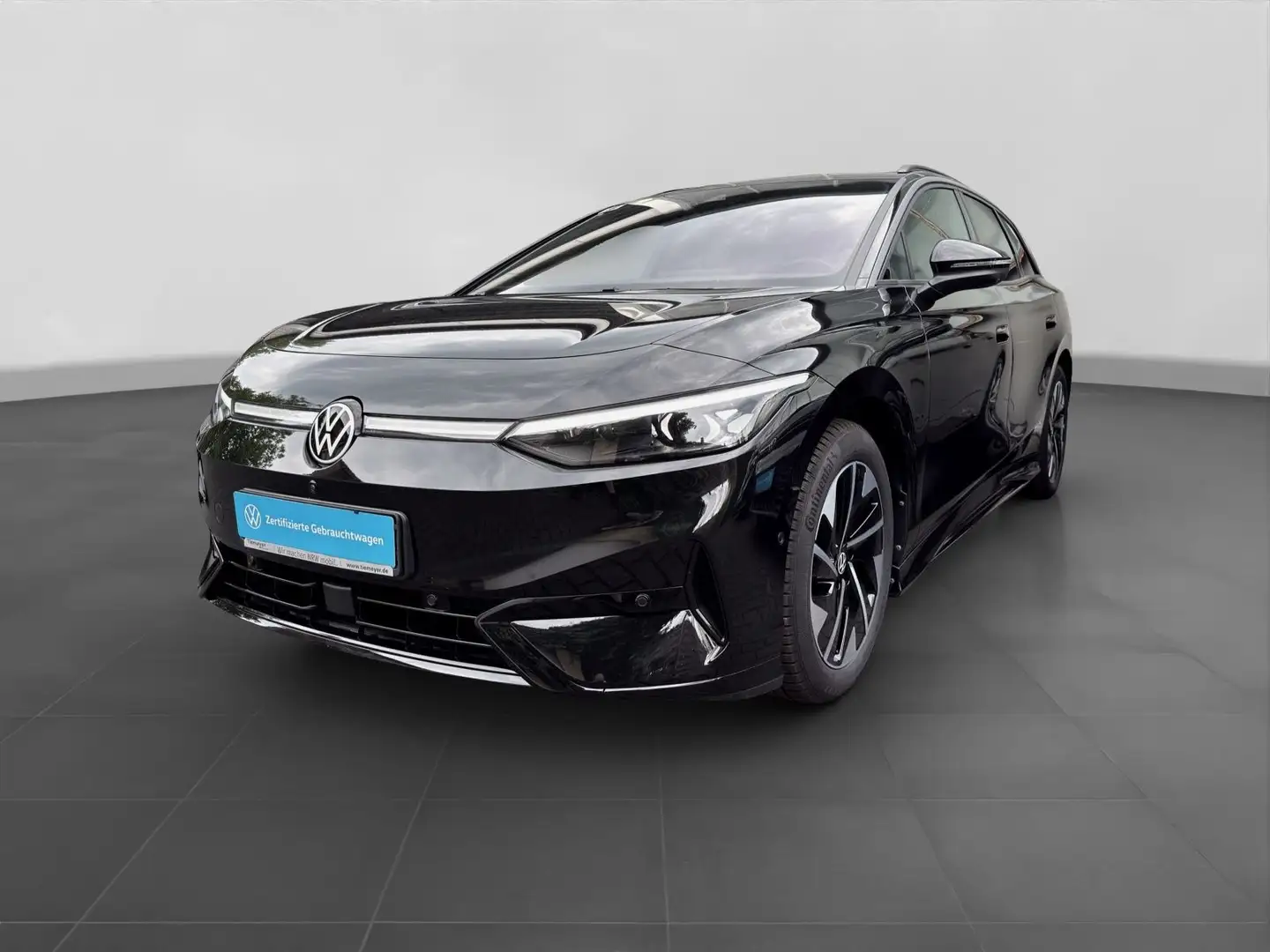 Volkswagen ID.7 Tourer PRO LM20 MEMORY 360 AHK crna - 2