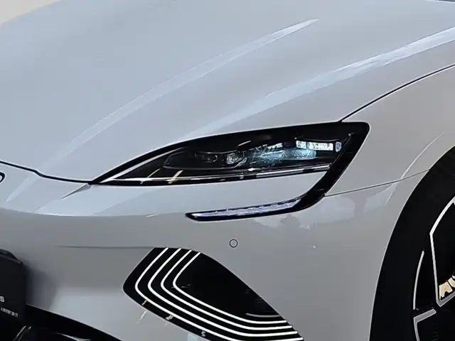 Byd Seal view 10