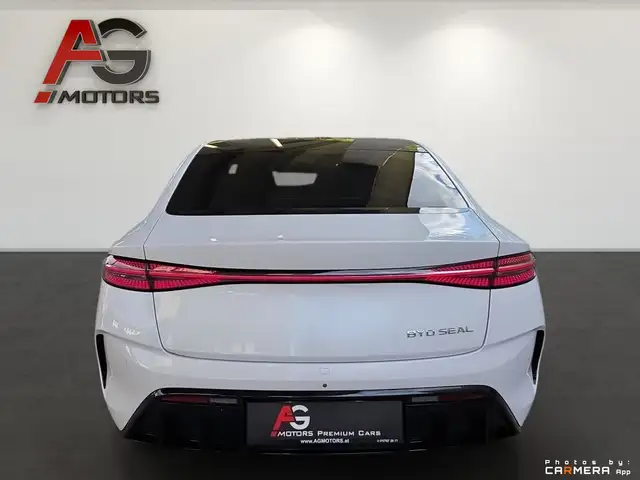 Byd Seal view 7