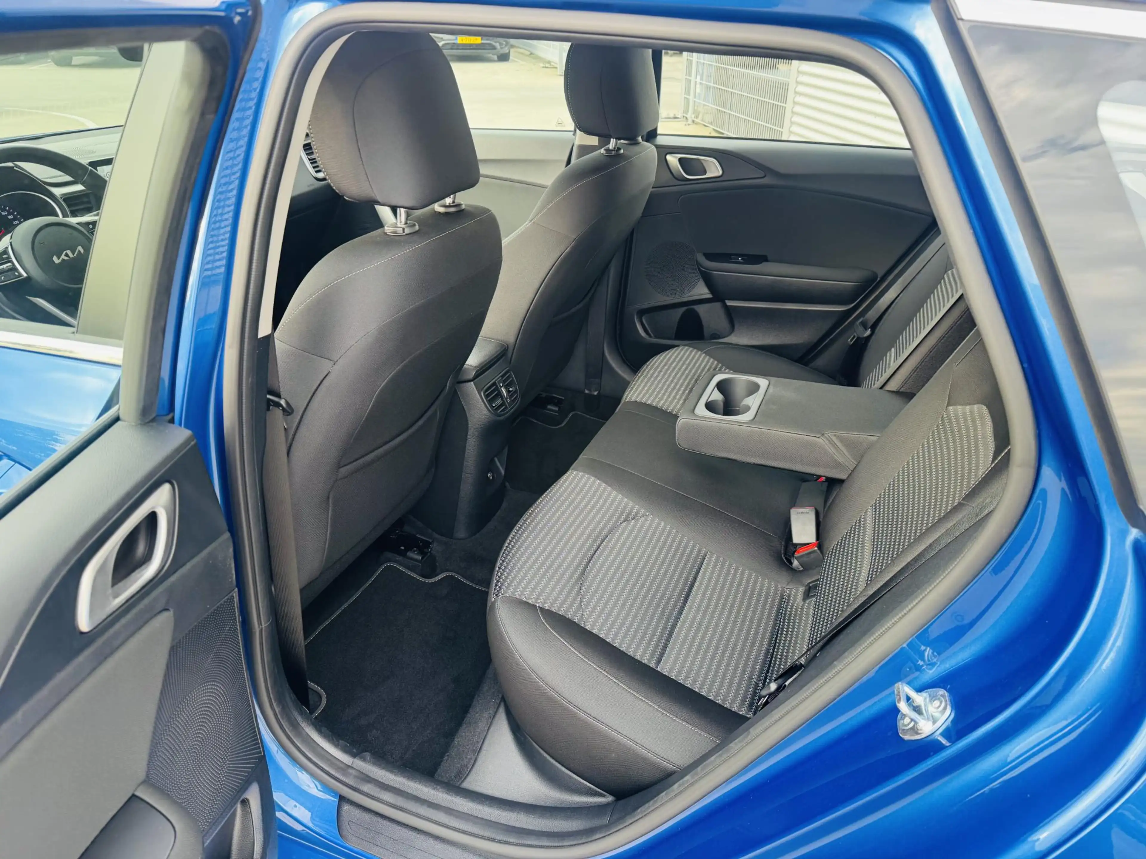 Kia Ceed SW / cee'd SW Sportswagon 1.5 T-GDi DynamicLine Eerste Eigenaar — photo 6