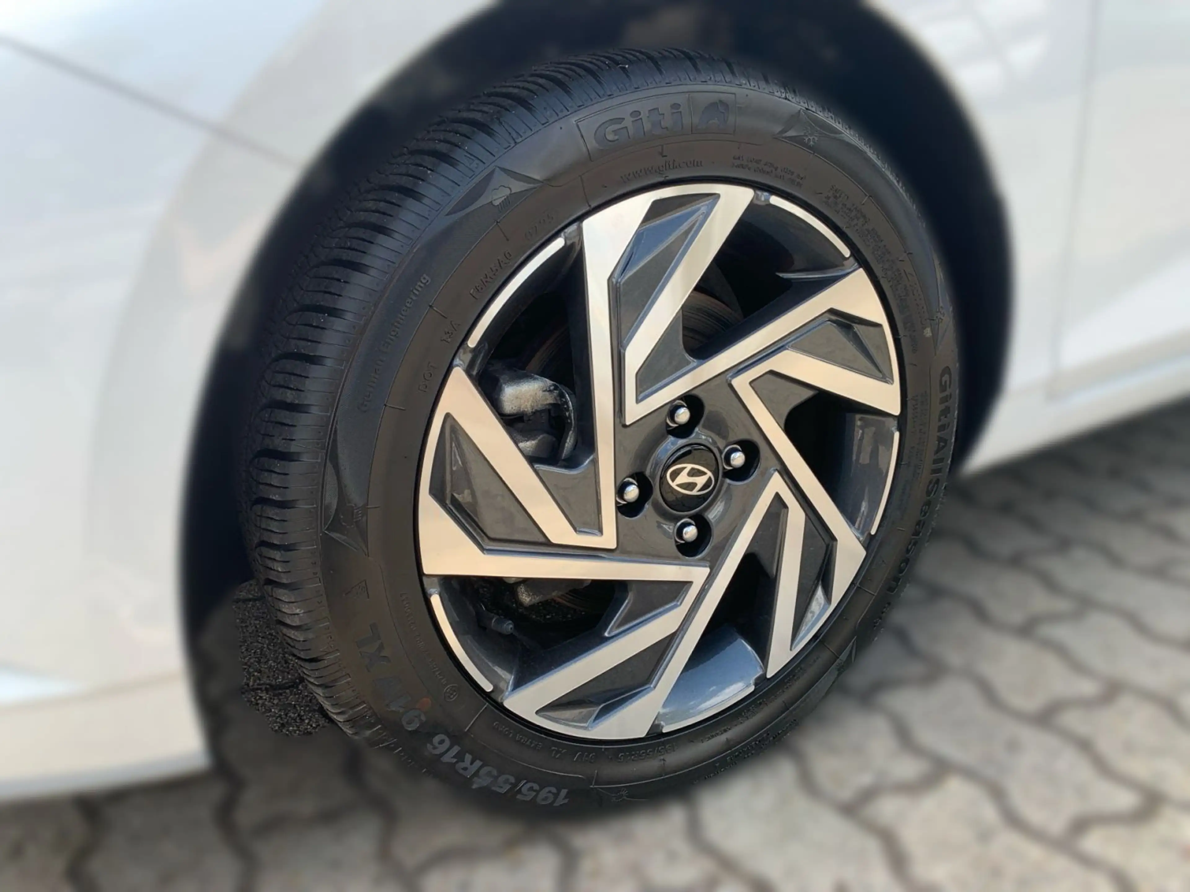 Hyundai i20 1.0 T-GDI 7-DCT Trend Navi — photo 9