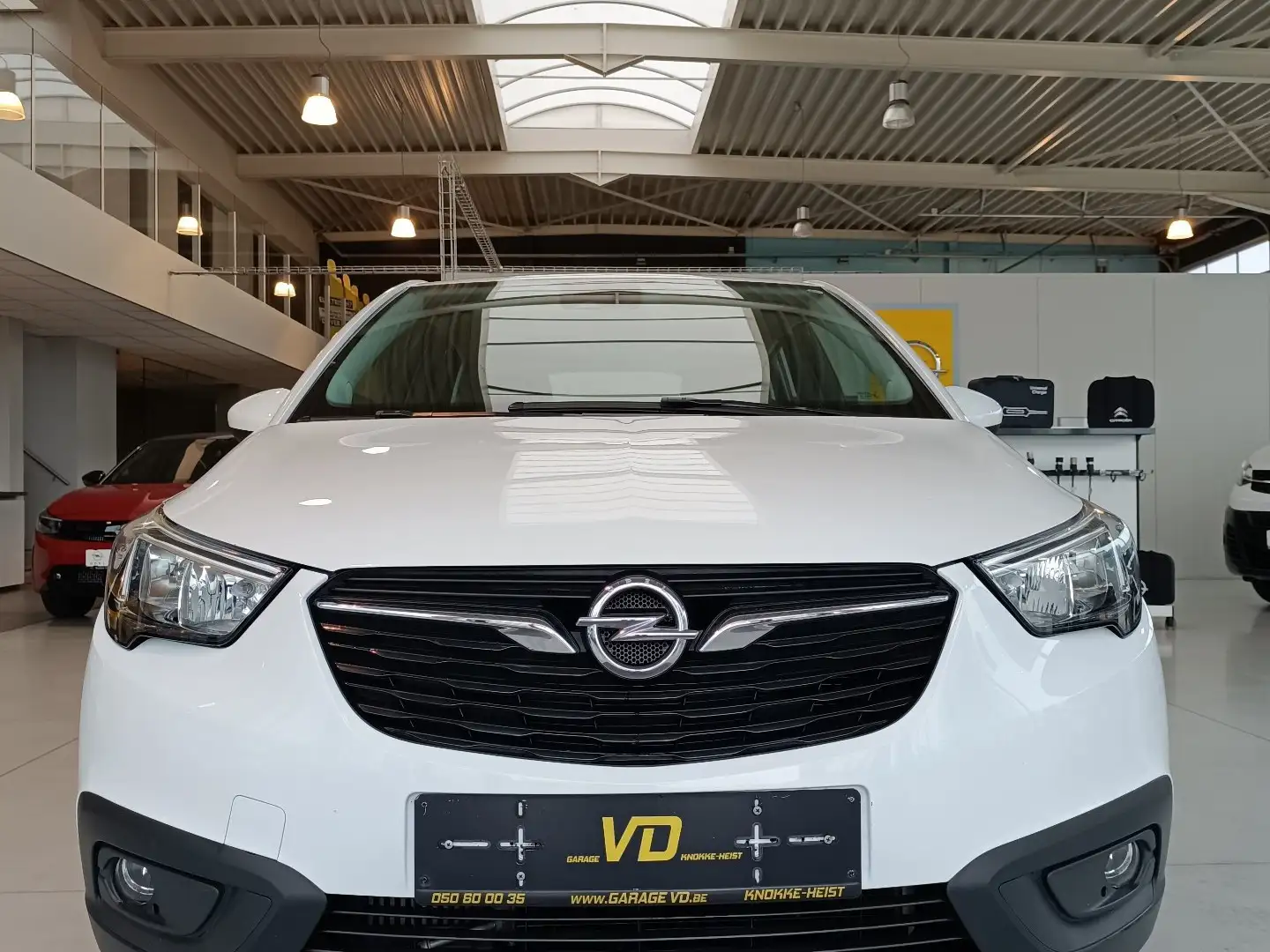Opel Crossland X 1.2 TURBO *ParkS.A*Navi*Trekhaak*AppleCP/Andr*BLT* White - 2