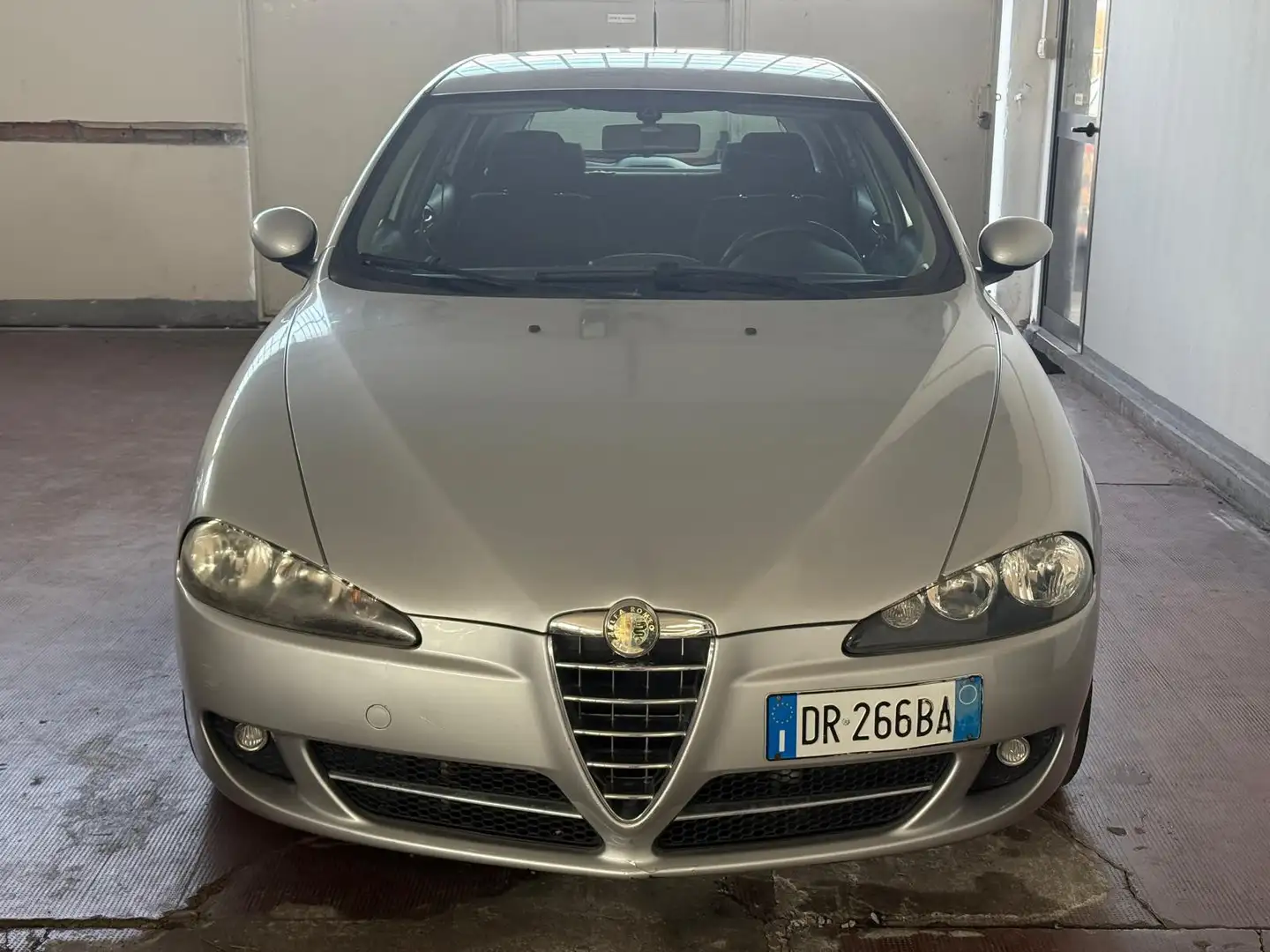 Alfa Romeo 147 5p 1.6 ts 16v BlackLine 105cv - 1