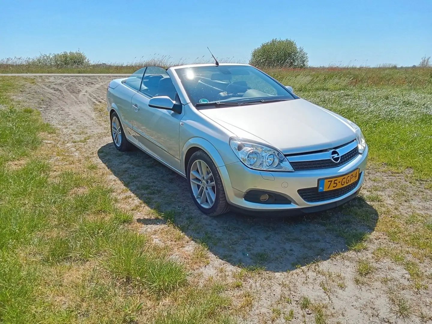 Opel Astra Astra 1.6 Temptation Zilver - 1