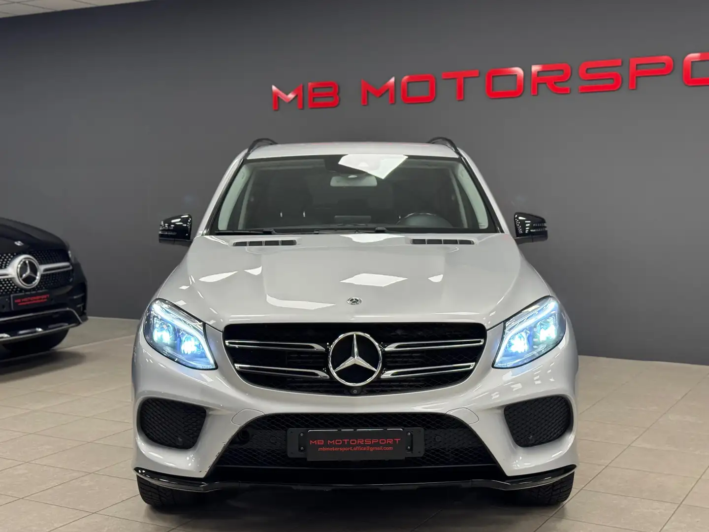 Mercedes-Benz GLE 250 GLE 250 d Premium 4matic auto Grigio - 2