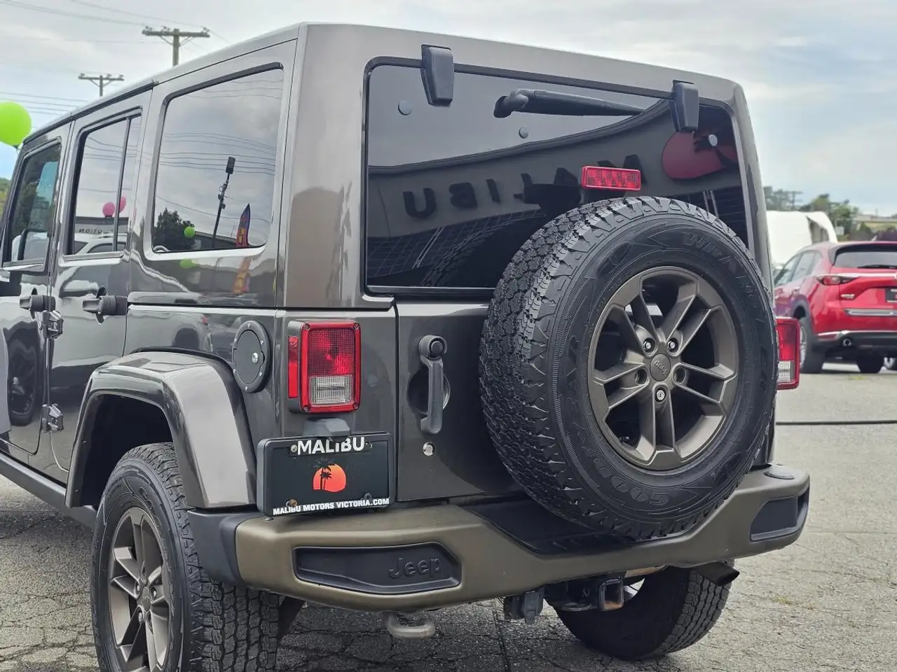 Jeep Wrangler снимка Jeep Wrangler