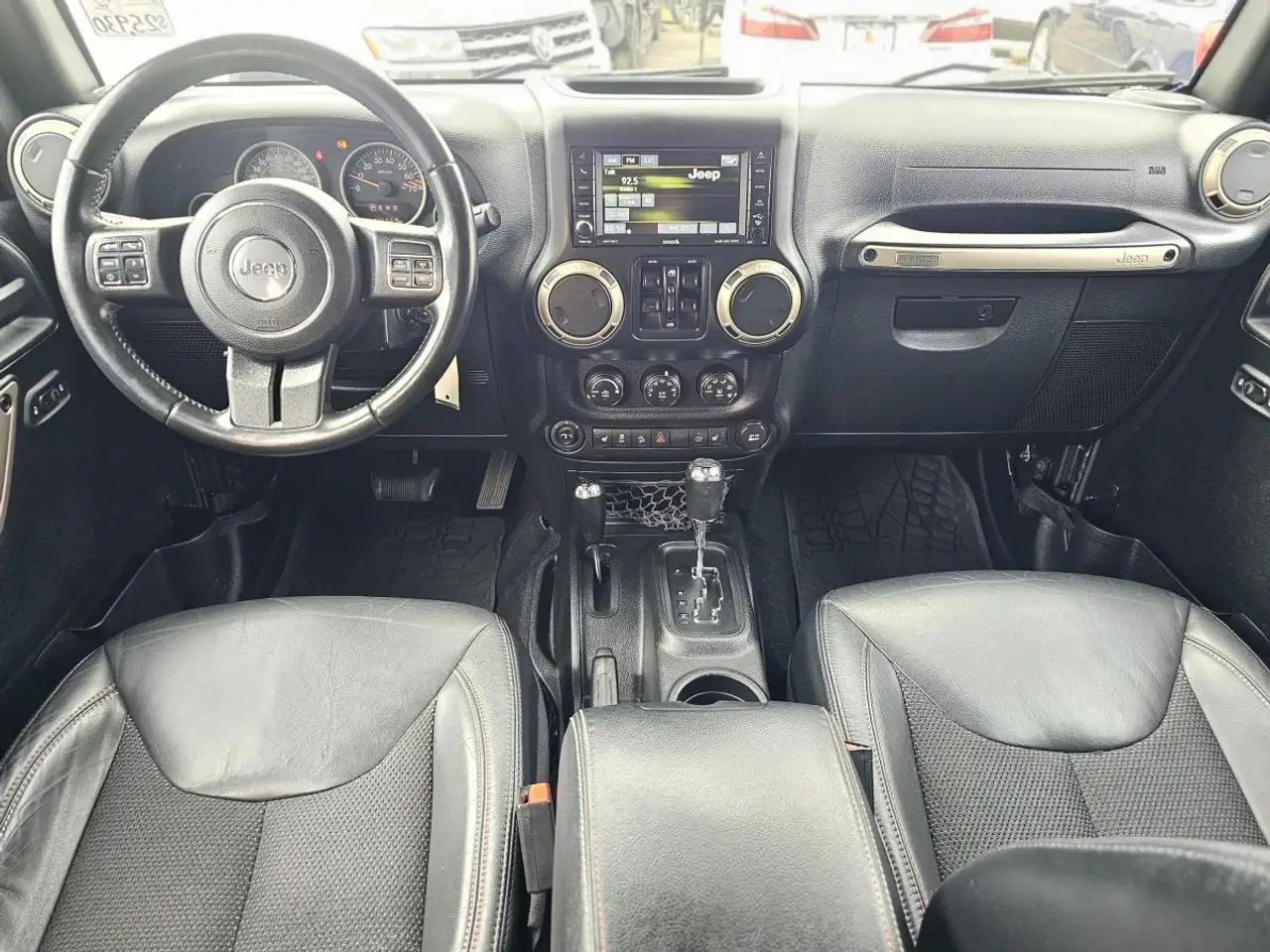 Jeep Wrangler снимка Jeep Wrangler