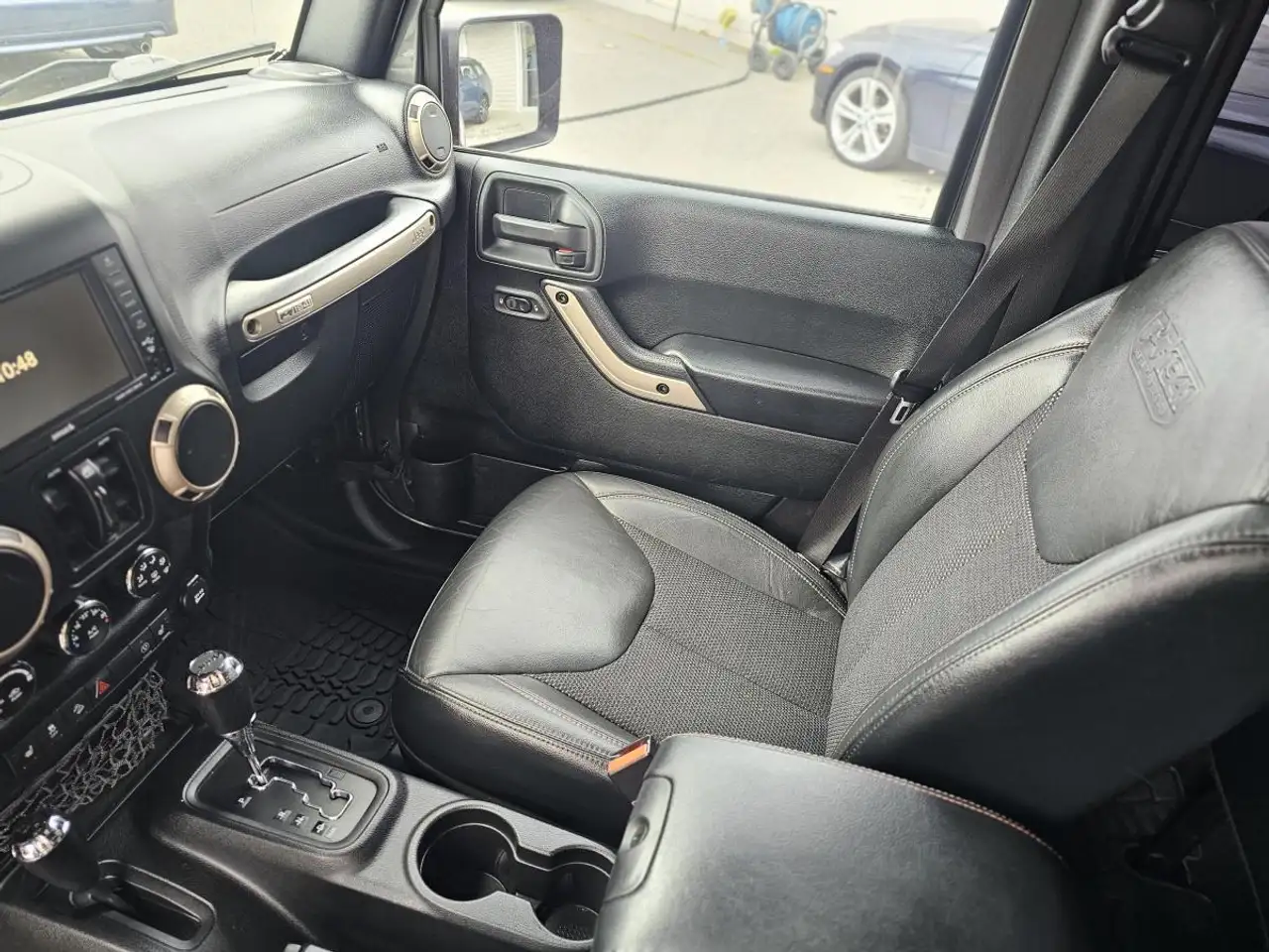 Jeep Wrangler снимка Jeep Wrangler