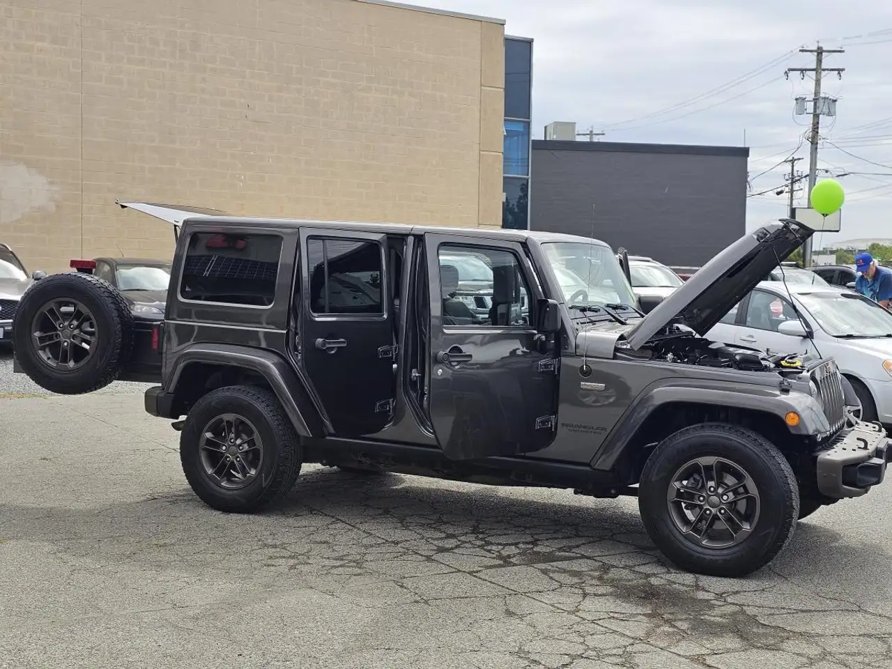 Jeep Wrangler снимка Jeep Wrangler