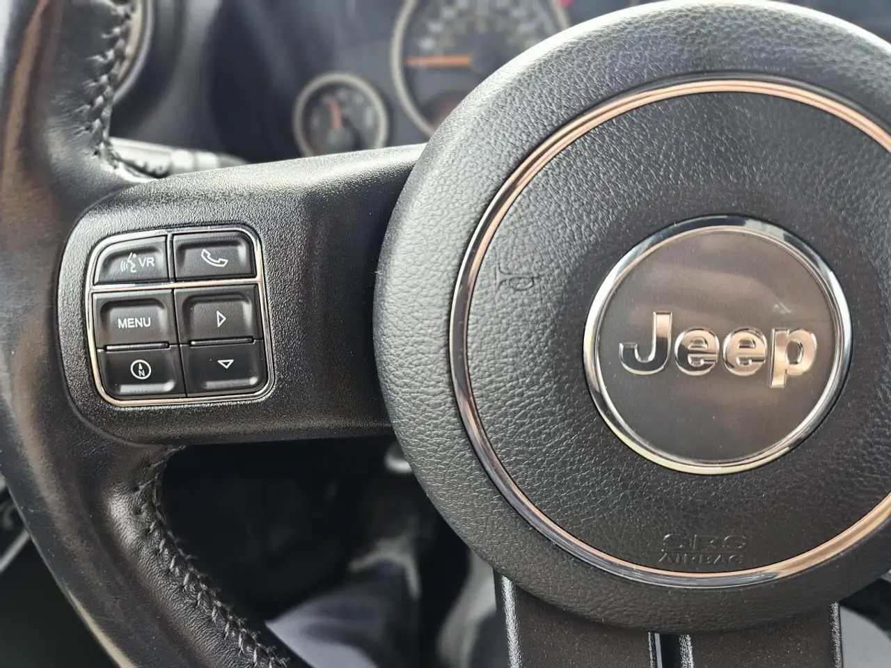 Jeep Wrangler снимка Jeep Wrangler