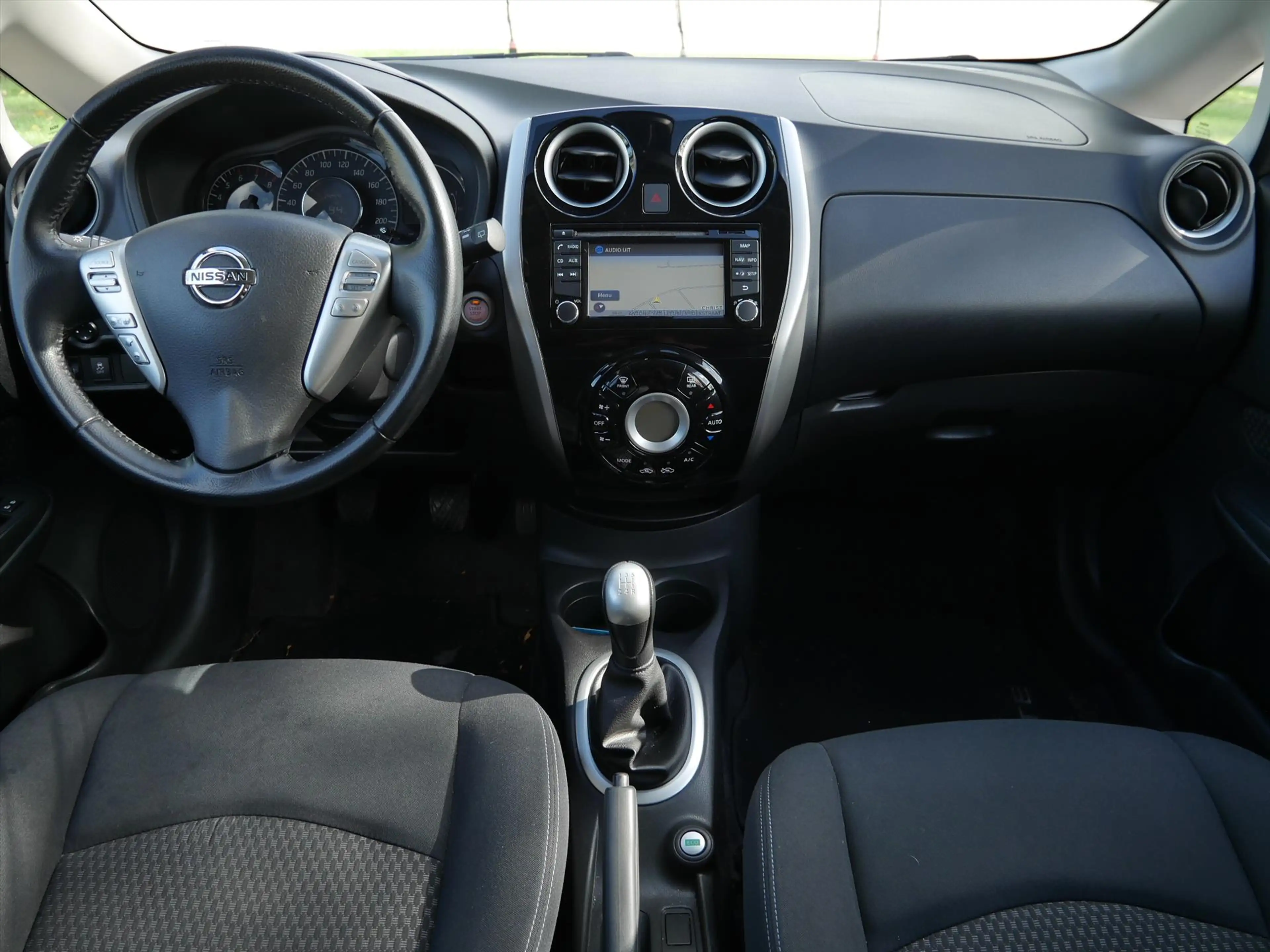 Nissan Note 1.2 80pk Connect Edition | DAB+ | Privacy | LM vel — photo 3