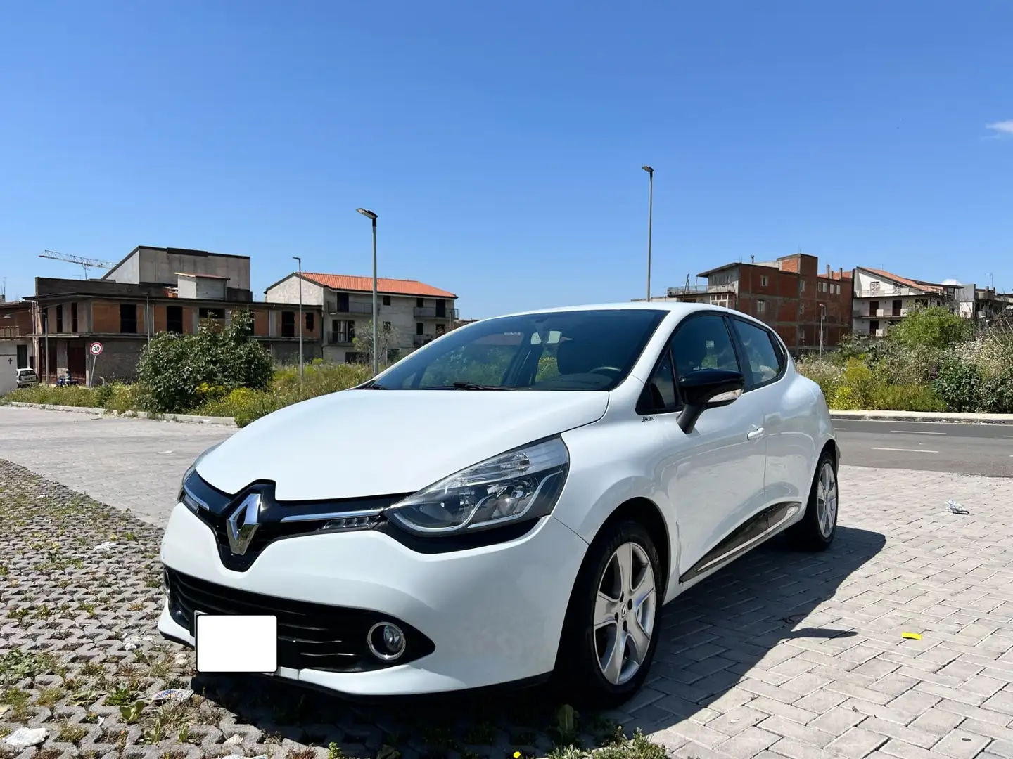 Renault Clio Clio 1.5 dCi 8V 90CV Start&Stop 5 porte Energy Bianco - 1