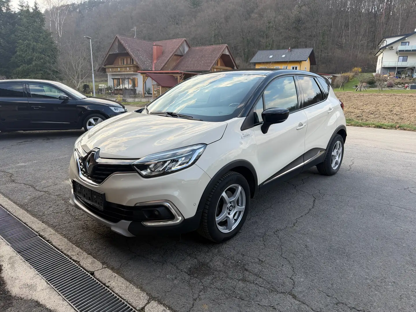 Renault Captur Captur ENERGY dCi 90 KLIMAAUTO SITZHZG PDC RFK Gelb - 1