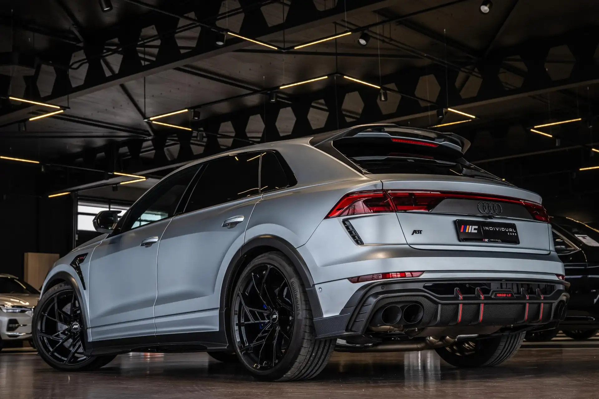 아우디 RSQ8 4.0 TFSI 2025 화이트 사진 2