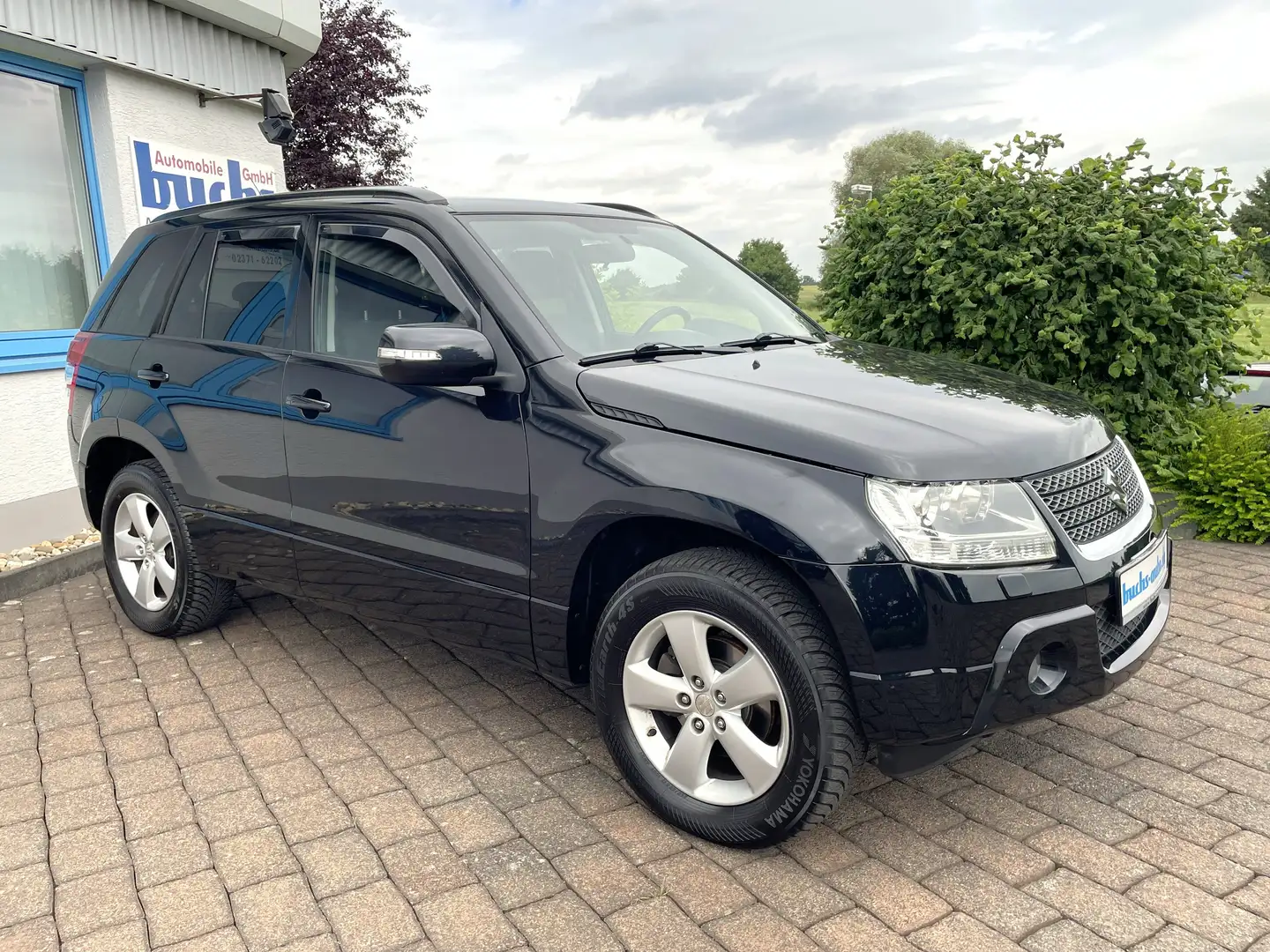 Suzuki Grand Vitara 1.9 DDIS Xenon Noir - 1