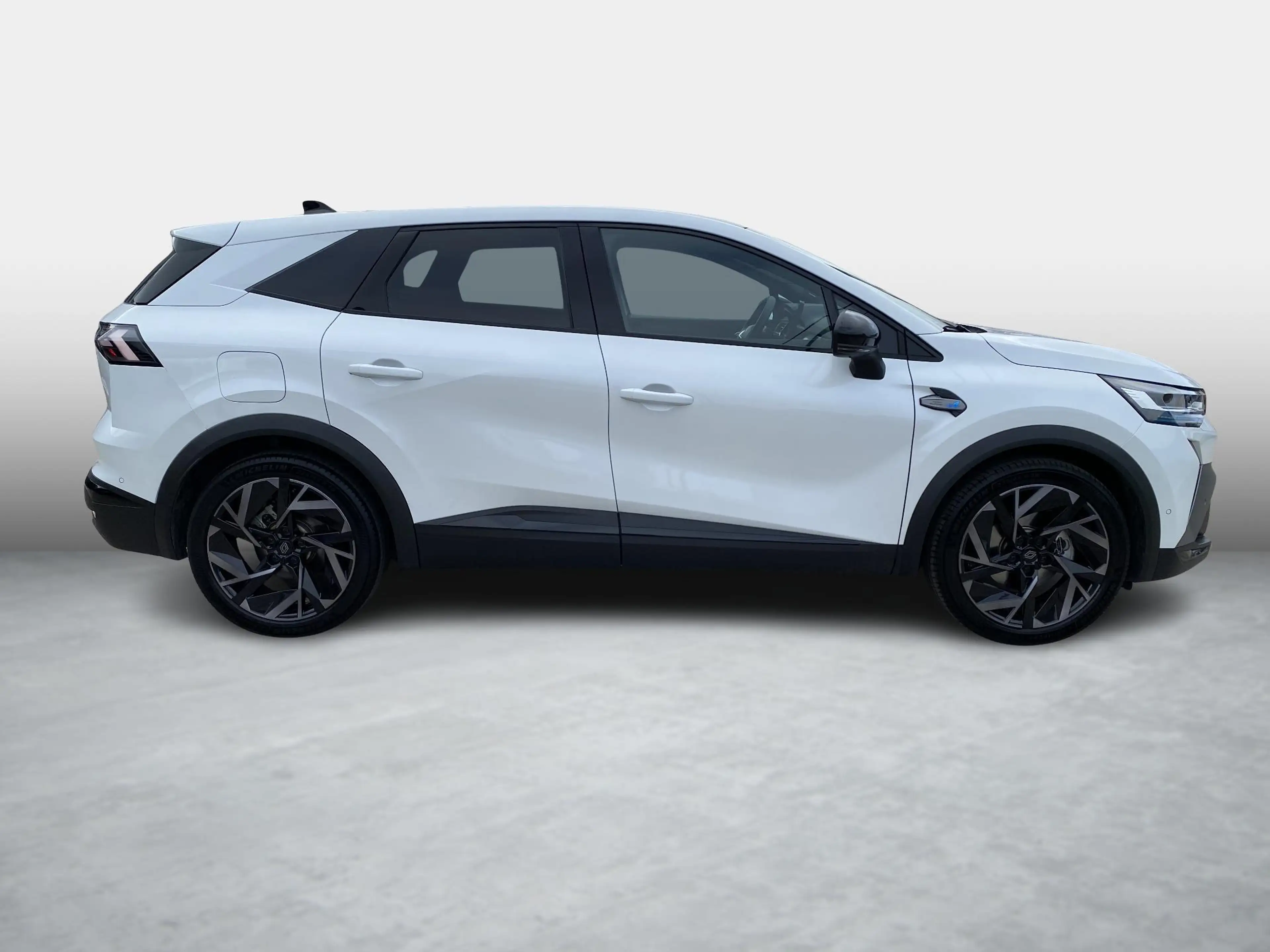Renault Symbioz Esprit Alpine E-Tech full hybrid 145 — photo 3